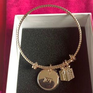 New beautiful bracelet